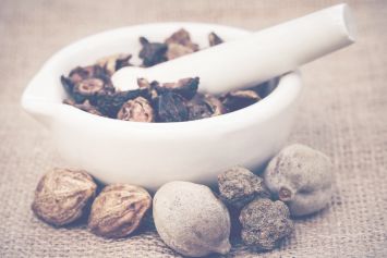 Le Triphala : perle de la médecine ayurvédique